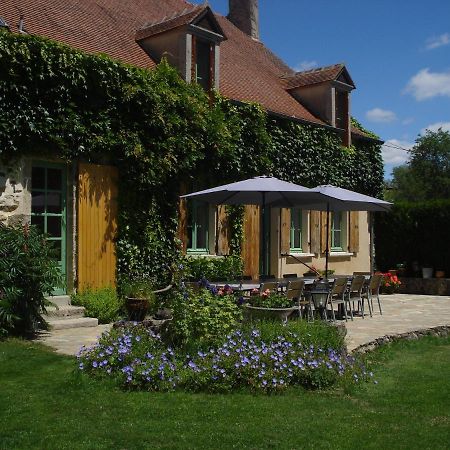 La Maison Du Cerf Urciers Luaran gambar